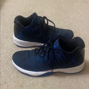 Nike Air Jordan Athletic Shoes Low Top Design Blue and Black Men’s Size 11